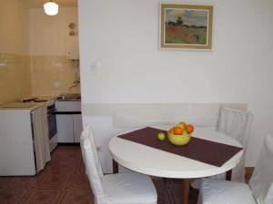 Apartments with a parking space Pomer, Medulin - 7035