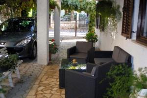 Apartments with a parking space Porec  7023