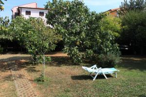 Apartments with a parking space Porec - 7024