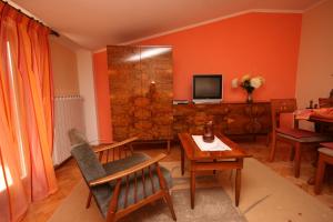 Apartments by the sea Umag - 7029