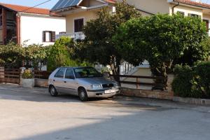 Apartments with a parking space Umag - 6959