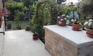 Apartments with parking space Novigrad - 7053