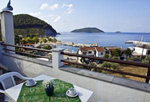 Nina Apartments Skopelos Greece