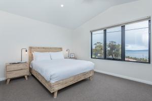 Vancouvers End by the BnB Collection