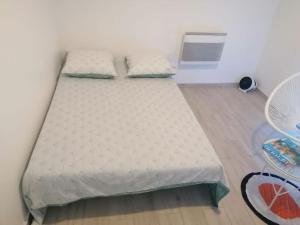 Appartements Superbe logement(D) avec Parking Gratuit sur place : photos des chambres