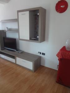 Apartments with a parking space Valica, Umag - 7122