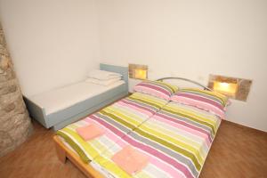 Apartments with WiFi Basanija, Umag - 7148