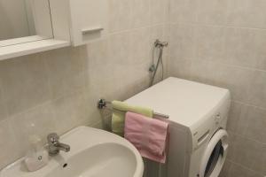 Apartments with a parking space Pula - 6985