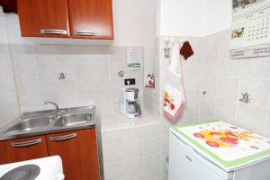 Apartments with WiFi Groznjan, Central Istria - Sredisnja Istra - 7038