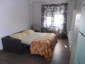 One-Bedroom Apartment with Terrace room in Apartments by the sea Umag - 7189