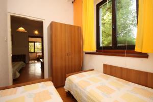 Apartments with parking space Umag - 7171