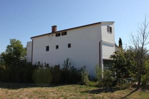 Apartments with a parking space Fazana - 7188 