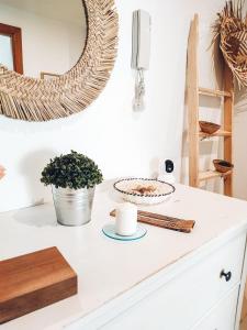 Ninas Blue Pool & Beach