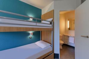 Hotels B&B HOTEL Brive-la-Gaillarde : photos des chambres