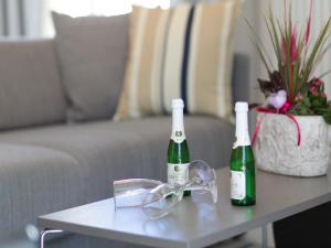 Dünenresidenz Prora - Ferienwohnung mit 1 Schlafzimmer zur Sonnenseite NP-420