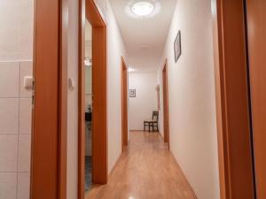 Apartment in Stubai with balcony and ski room