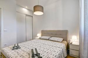 Apartments with parking space Fazana - 7207