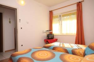 Apartments with swimming pool Valbandon, Fazana - 7257