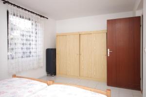 Apartments with a parking space Medulin - 7209