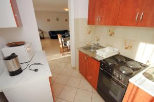 Apartments with a parking space Medulin - 7209