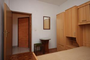 Apartments with parking space Medulin - 7208