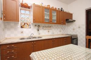 Apartments with parking space Medulin - 7208