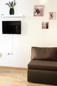 Apartments with parking space Fazana - 7205