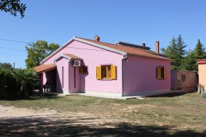 Apartments with a parking space Valbandon, Fazana - 7227 