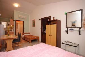 Apartments for families with children Fazana - 7255