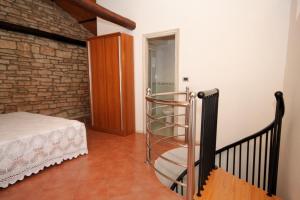 Holiday house with a parking space Kanfanar, Central Istria - Sredisnja Istra - 7276