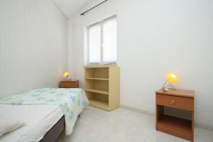 Apartments with a parking space Liznjan, Medulin - 7240