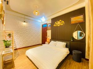 Phòng Đôi Loại Sang (Deluxe Double Room)