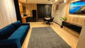 Apartament 67