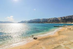 Apartments with parking space Baska, Krk - 19480
