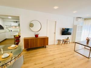 Apto de diseño centro parking calefacción aire wifi