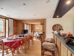 Appartements Appartement spacieux et confortable A proximite des pistes Balcon WIFI - FR-1-344-771 : photos des chambres