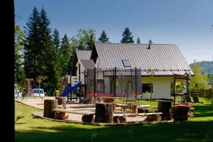 Domki Pod Lasem MM - Skomielna Biała