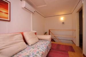 Holiday house with a parking space Pomer, Medulin - 7344