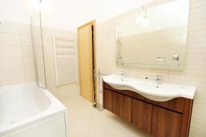 Family friendly house with a swimming pool Kanfanar, Central Istria - Sredisnja Istra - 7330