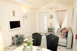 Luxury villa with a swimming pool Ripenda, Labin - 7360