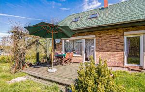 Pet Friendly Home In Choczewo With Kitchen