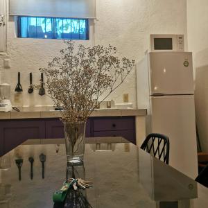 2 bedroom apartment with ac Wi-Fi best location!