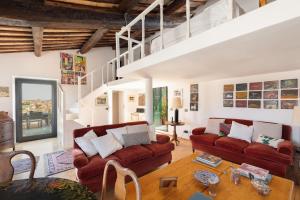 Two-Bedroom Apartment room in Farnese Stunning Penthouse | Romeloft