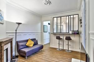 Superb calm studio nearby the Eiffel Tower - Welkeys