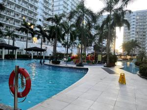 Amour Staycation Shell residences