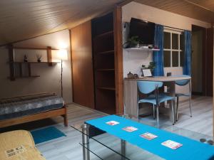 Apartament fort Owcza Góra na poddaszu