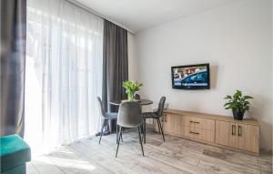 1 Bedroom Stunning Apartment In Wladyslawowo