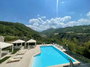 Hotel Ristorante Tre Lanterne & SPA - Montegallo
