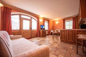 Family House Amalia Myholidaylivigno