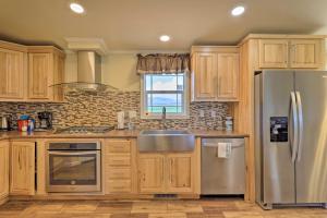 Mtn Gem with Breathtaking Scenery 7 Mi to Dtwn